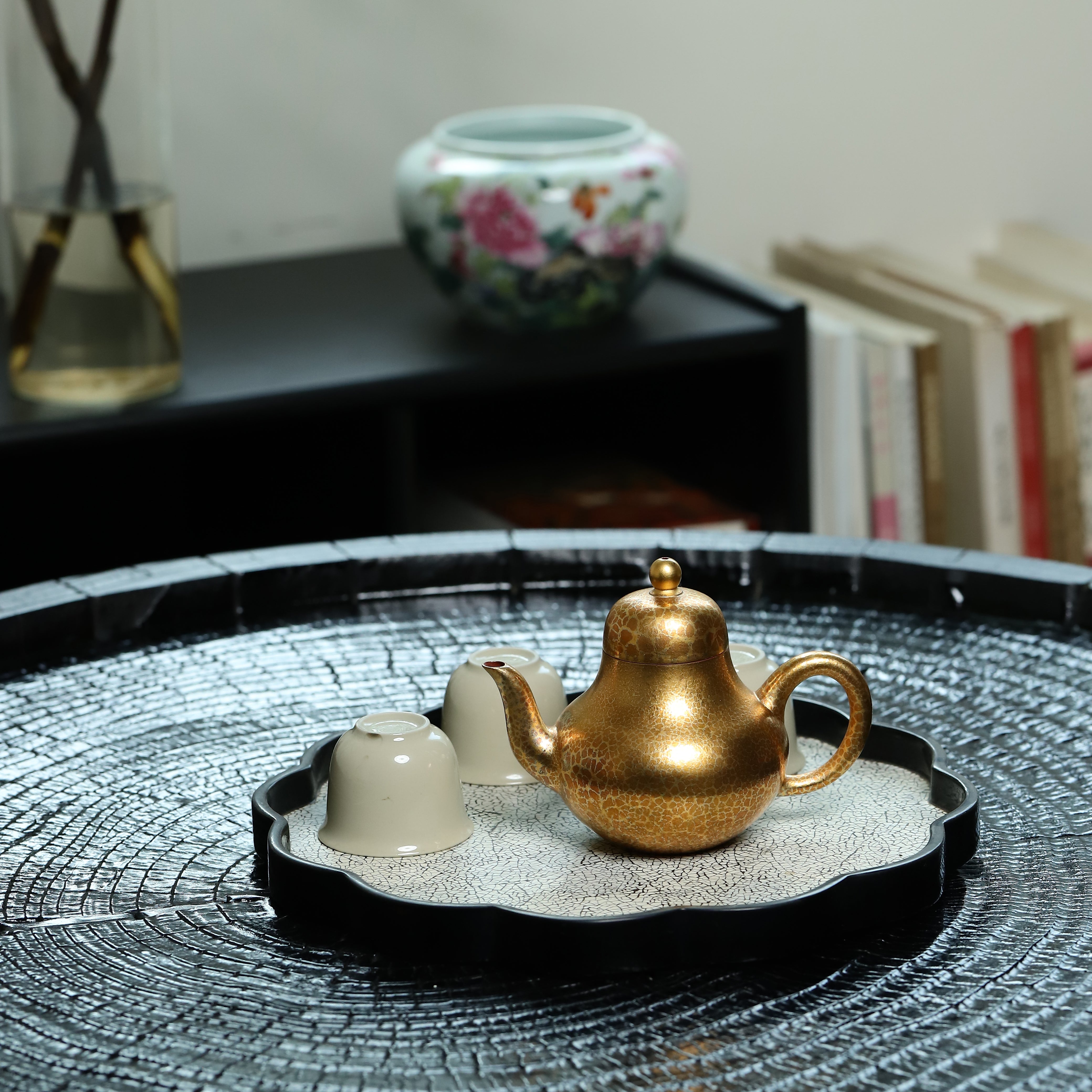 Wild Plume Collection Yixing Teapot - Si Ting - Gold