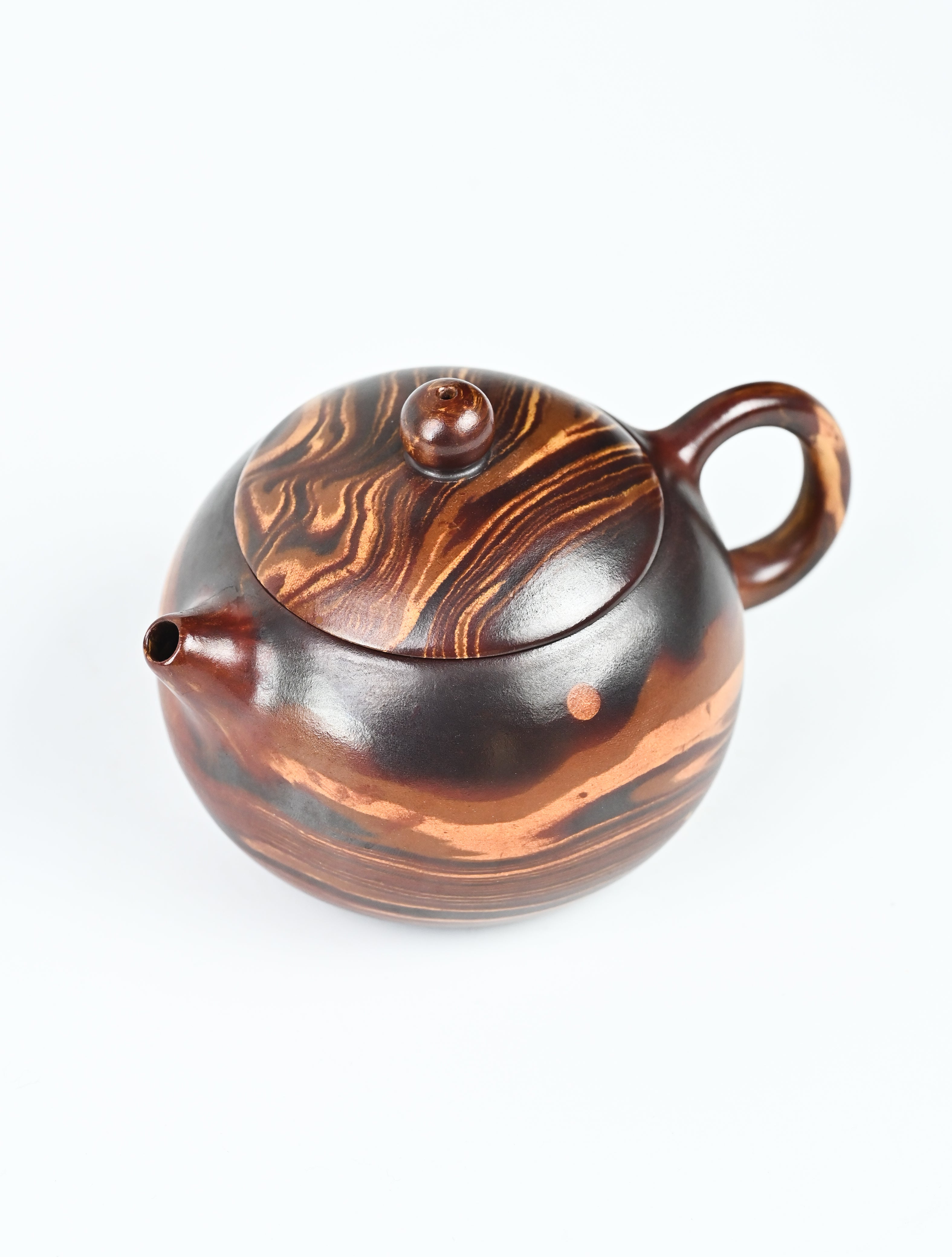 YANYOO handmade Yixing teapot featuring signature Wuni clay and Zisha clay blending technique, Xi Shi, product top side.