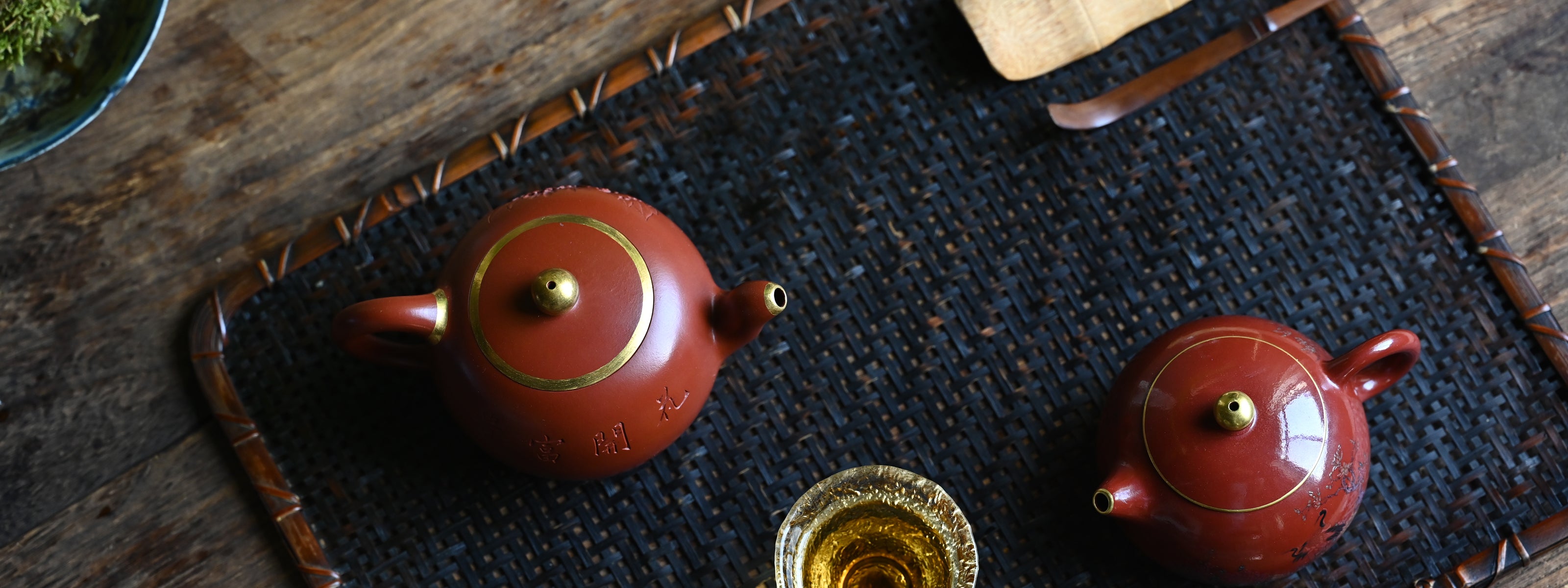 YANYOO handmade Yixing teapot banner: Horizon collection desktop version.