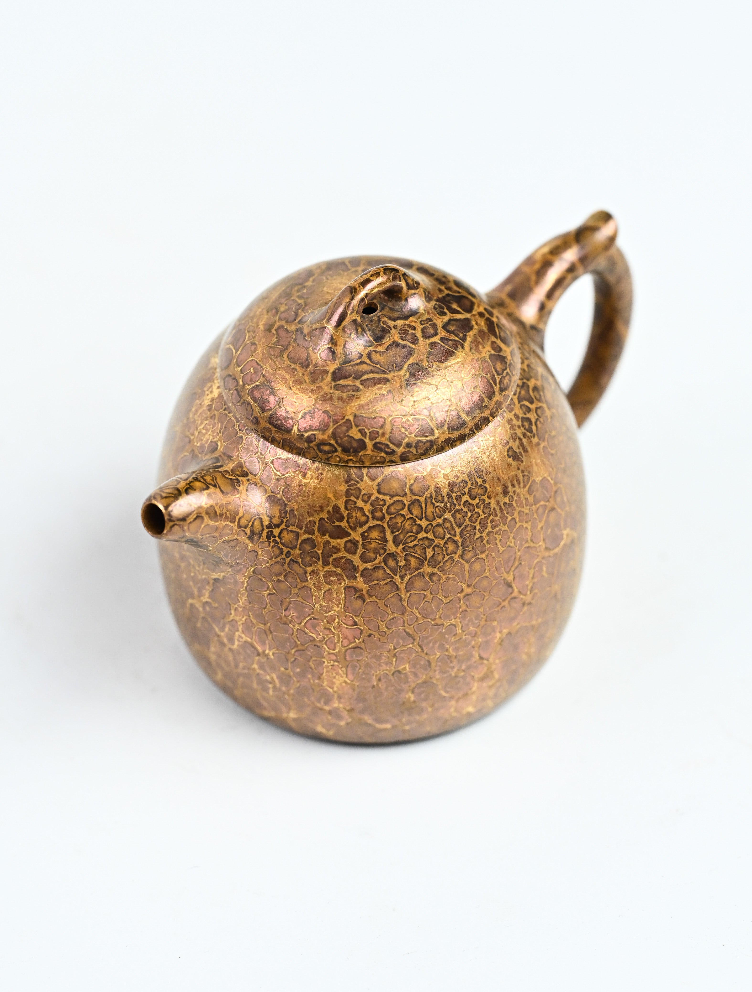 YANYOO handmade Yixing teapot featuring Feather-Plume firing technique, Qin Quan, product top side.