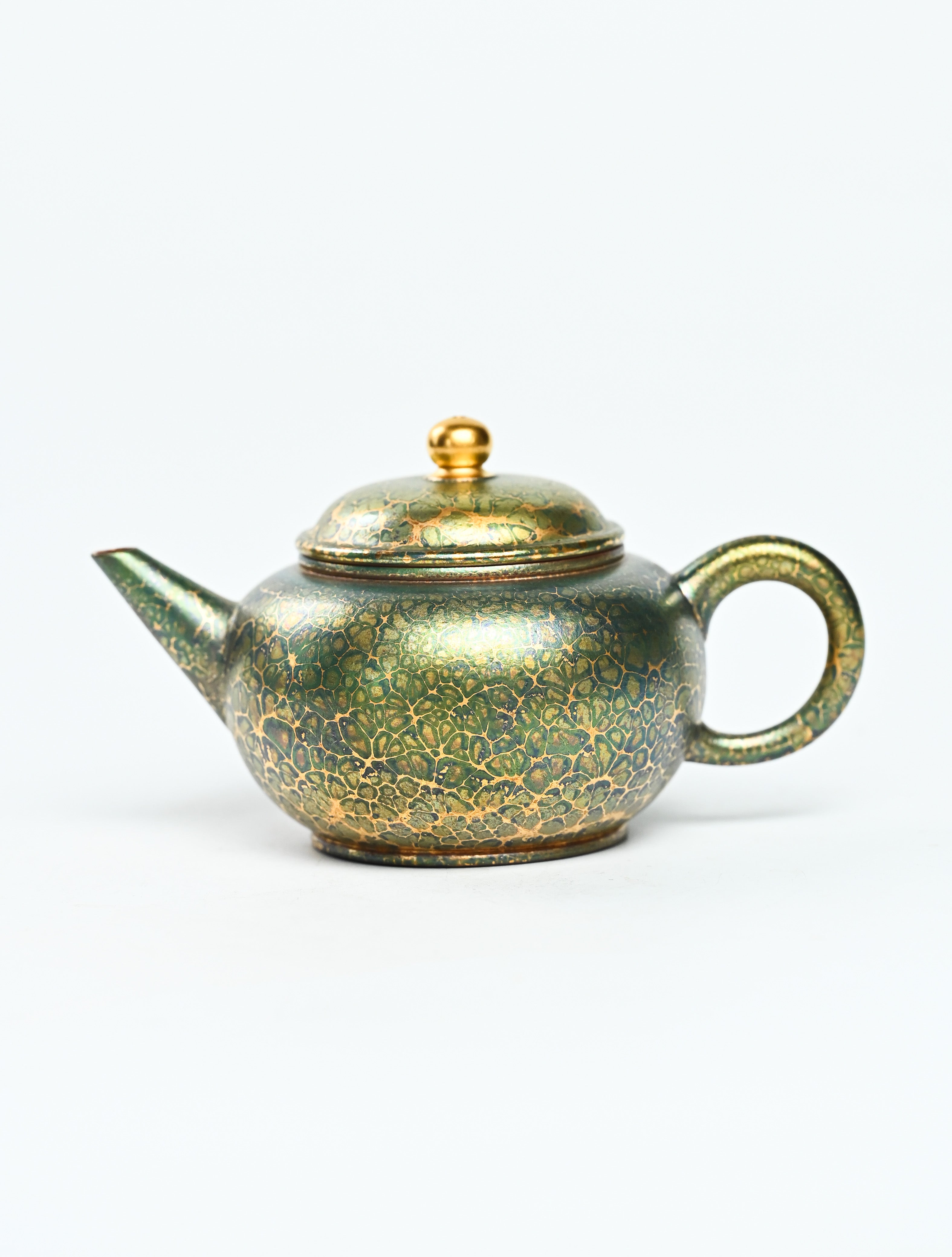 YANYOO handmade Yixing teapot featuring Feather-Plume firing technique, Shui Ping, product left side.