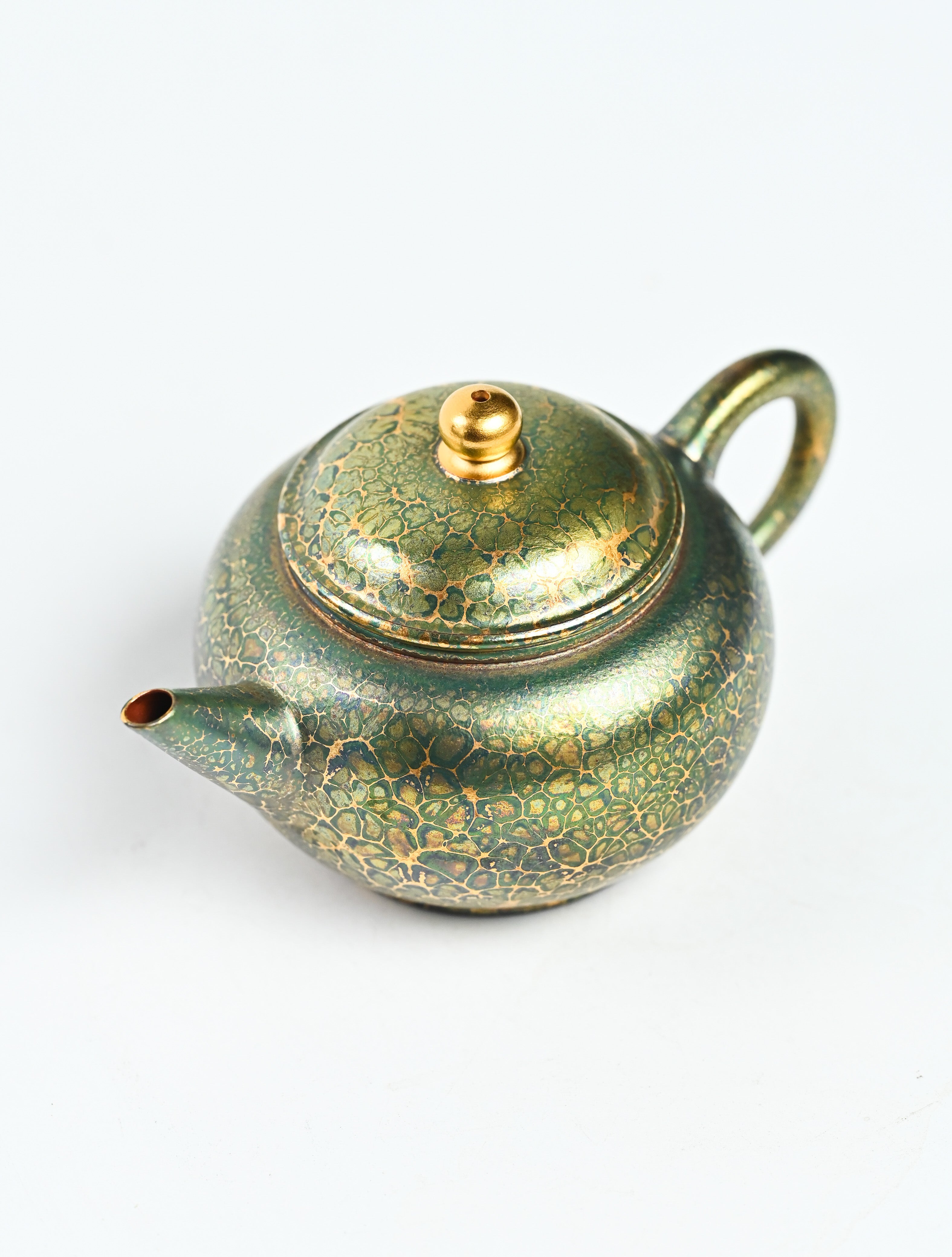 YANYOO handmade Yixing teapot featuring Feather-Plume firing technique, Shui Ping, product top side.
