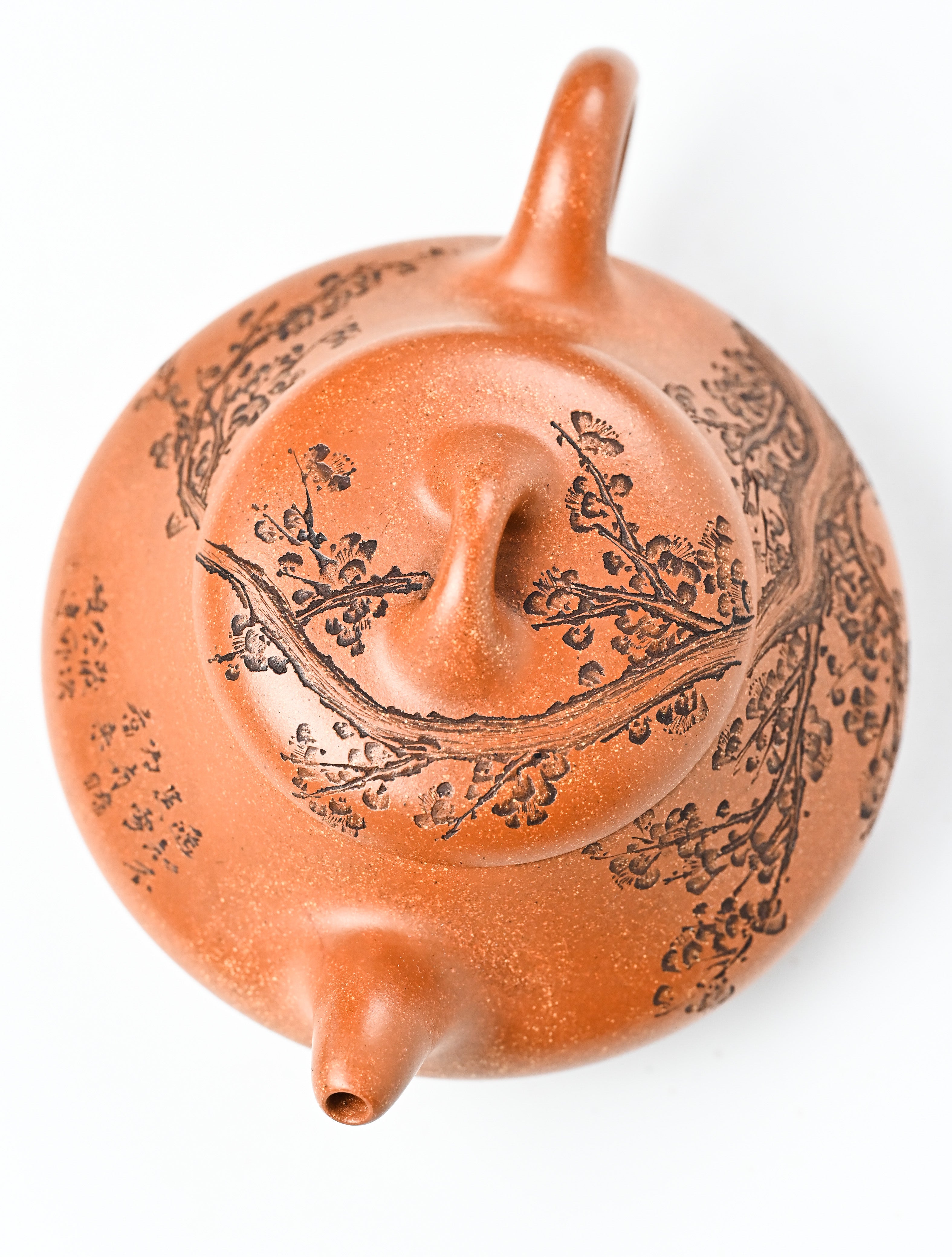 YANYOO handmade Yixing teapot featuring Yucheng Kiln Duanni clay and delicate engravings, Han Tang Shi Piao, product top side.